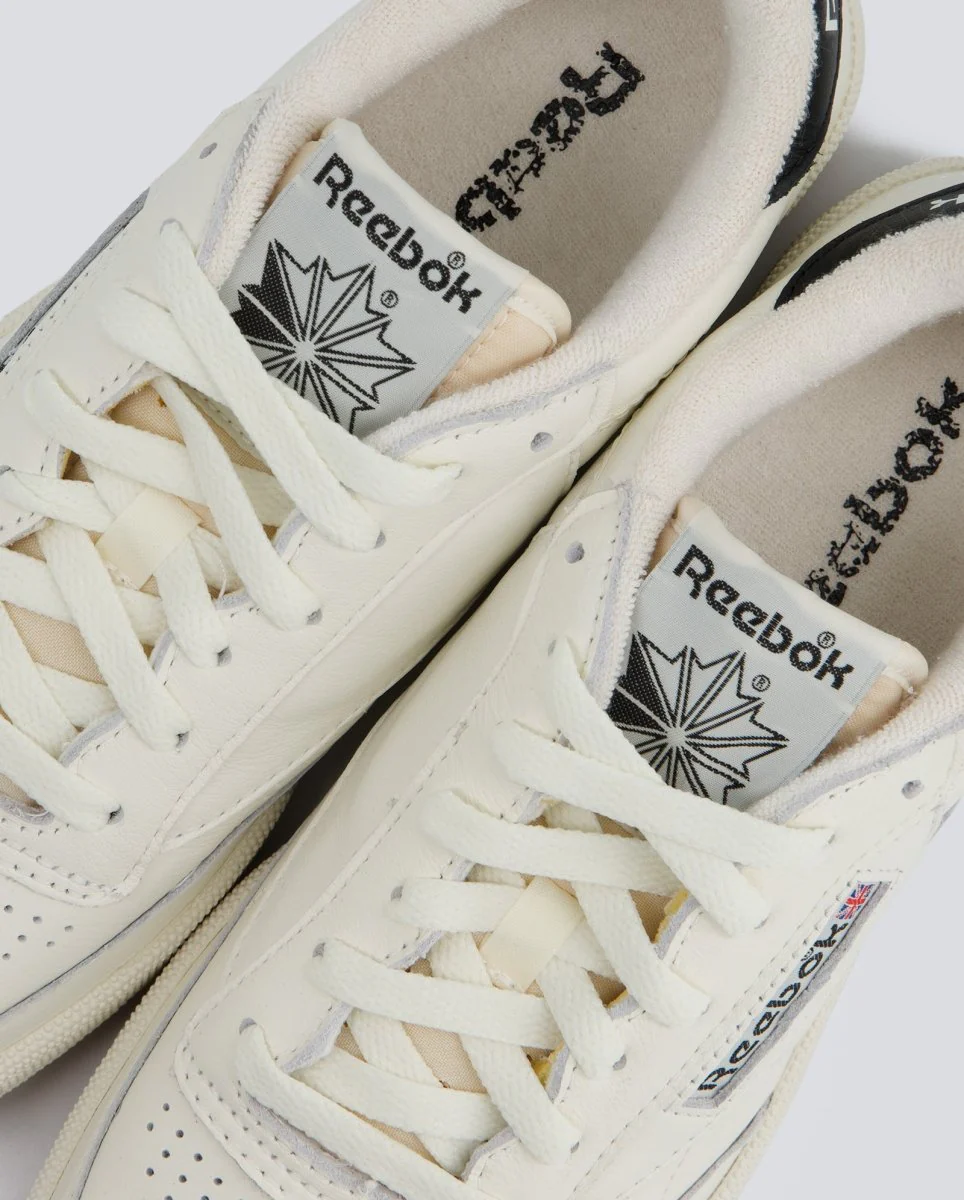 Reebok Club C 85 Vintage Beige Mujer - Image 2