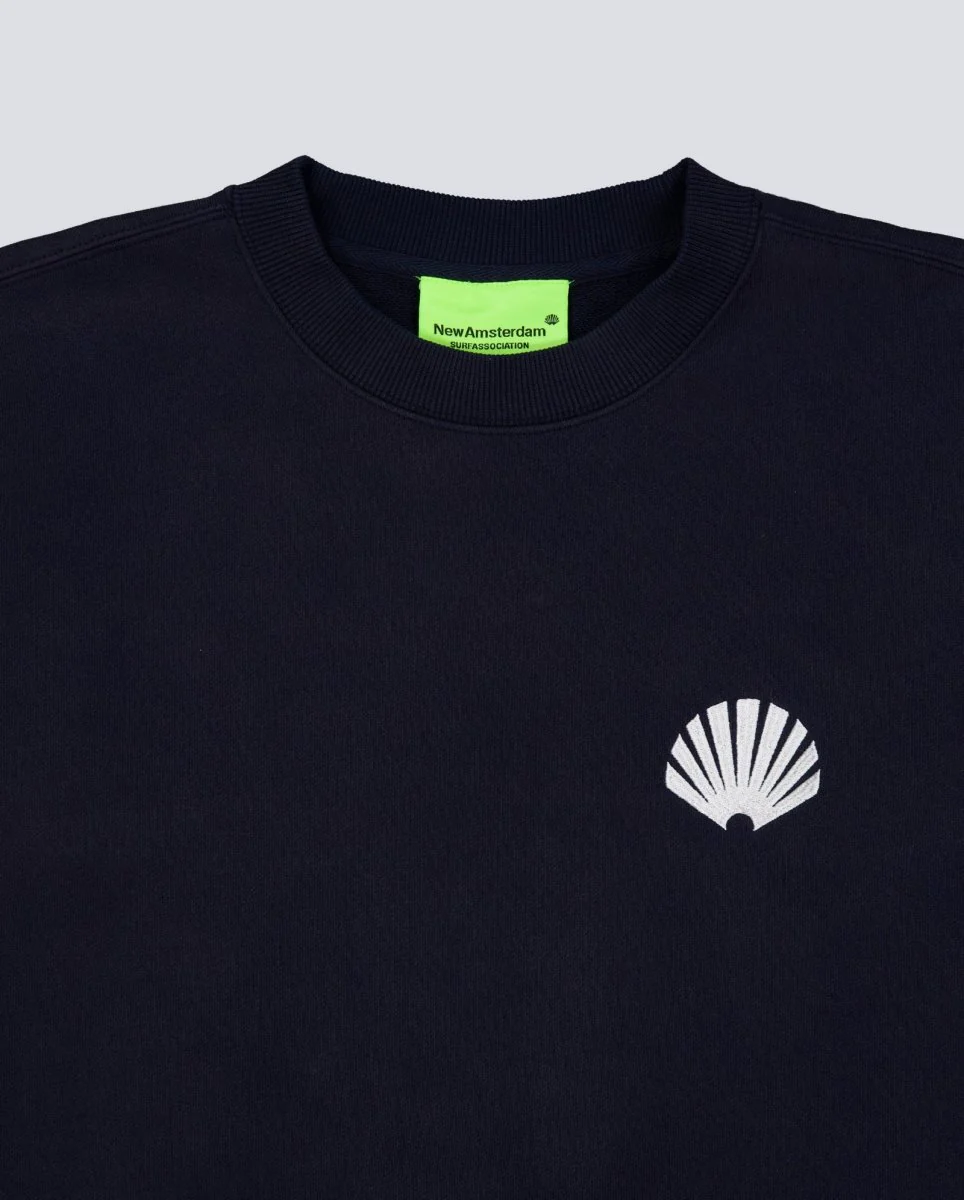 Sudadera New Amsterdam Surf Association Logo Crewneck Azul Unisex - Image 4