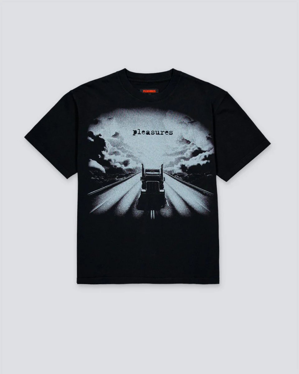 Camiseta Pleasures Truck Heavyweight Negro Unisex