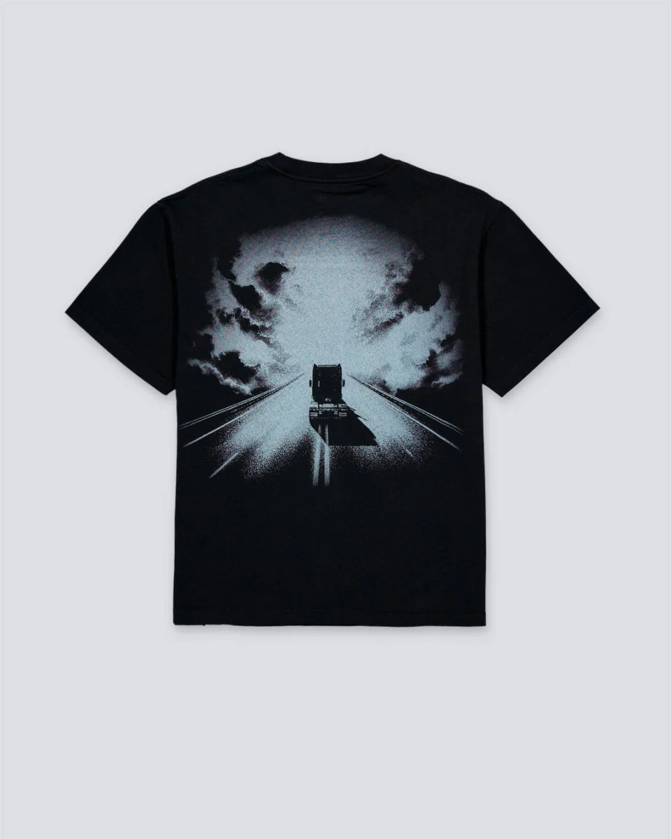 Camiseta Pleasures Truck Heavyweight Negro Unisex - Image 2