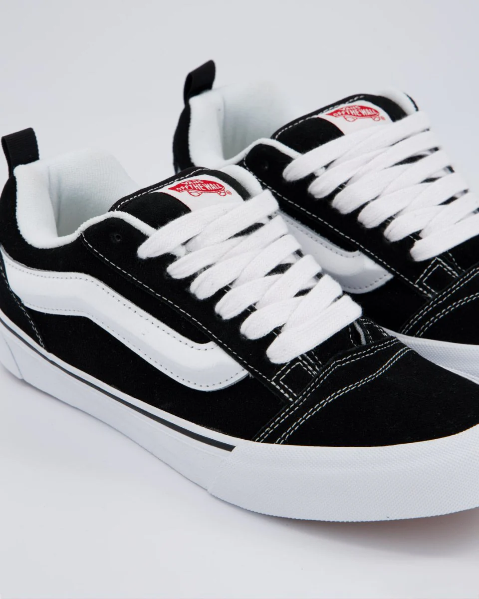 Vans Knu Skool Negro Hombre - Image 2