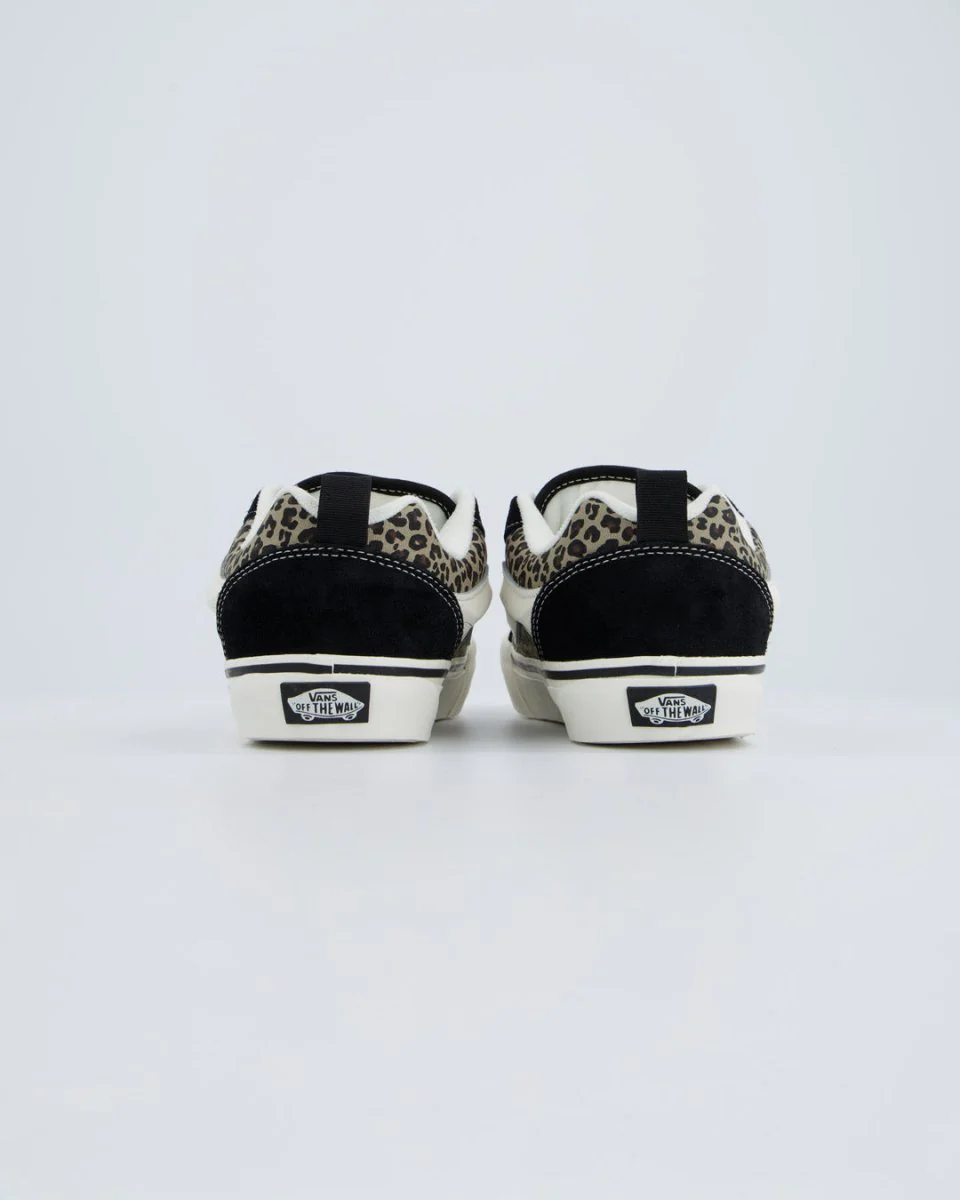Vans Knu Skool Negro Leopardo Mujer - Image 5