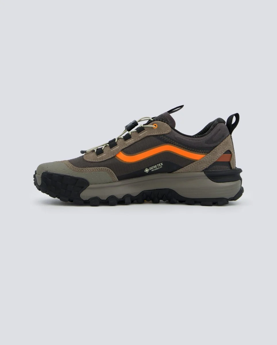 Vans Mte Crosspath Xc Gore-Tex Negro Y Naranja Hombre - Image 4